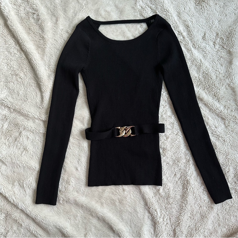 NWOT RIVER ISLAND RIBBED BACKLESS TOP WITH GOLD BUCKLE DETAIL